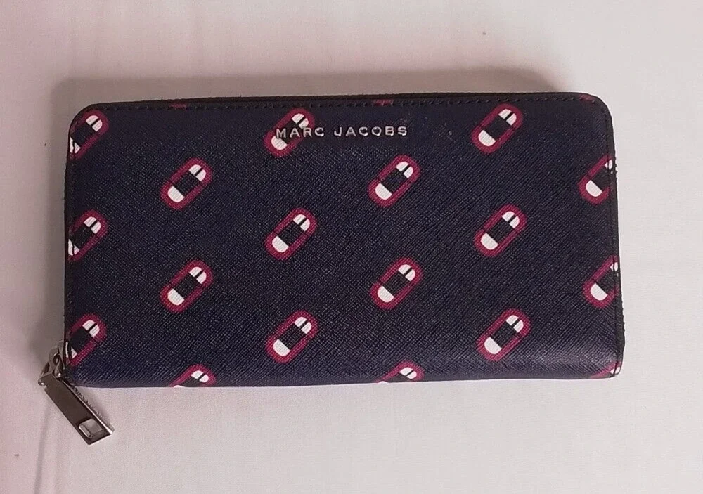 Marc Jacobs Wallet Navy Blue Print Zip Around #W2839